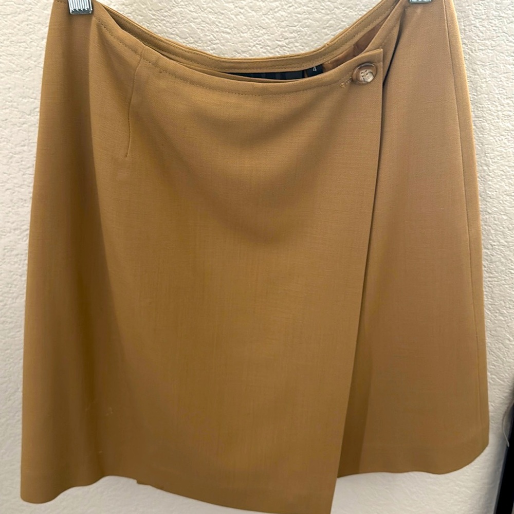 Essentials Skirt